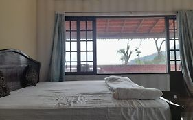 Abiyal Mountain Stay